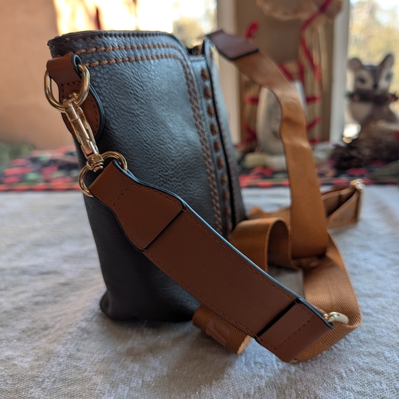 NWOT Montana West Brown Crossbody Bag - Picture 6 of 9